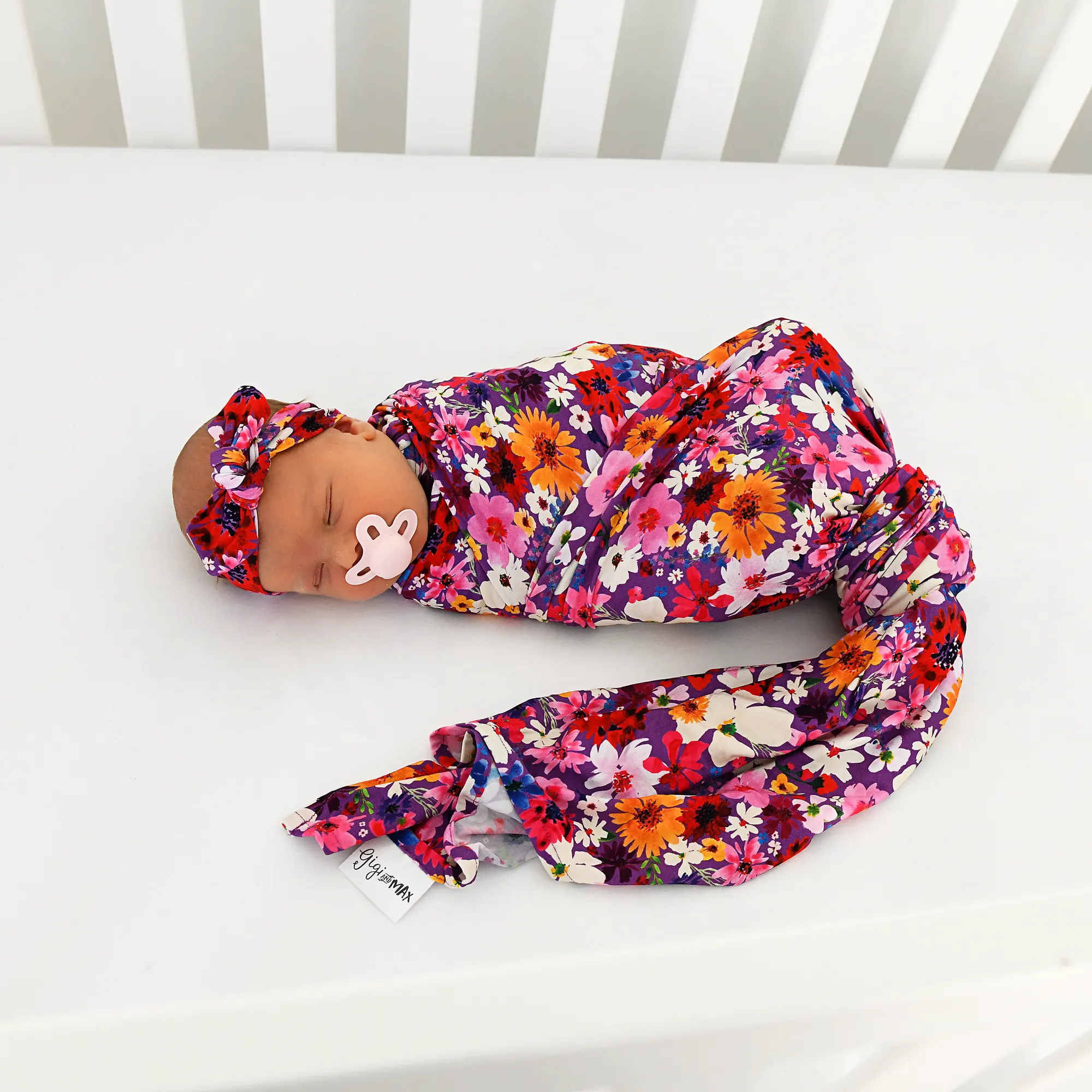 Kaia SWADDLE