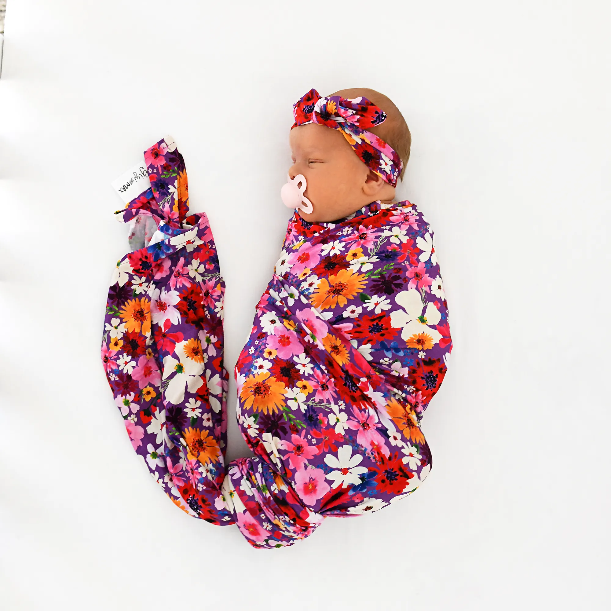 Kaia SWADDLE